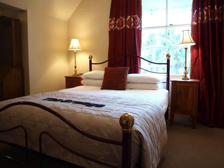 The Grange B&B Крайстчърч Екстериор снимка