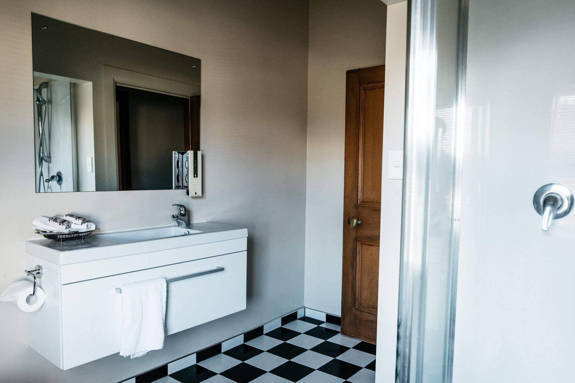 The Grange B&B Крайстчърч Екстериор снимка